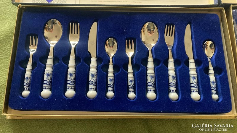 2 Boxes of original ndk onion pattern porcelain cutlery set!