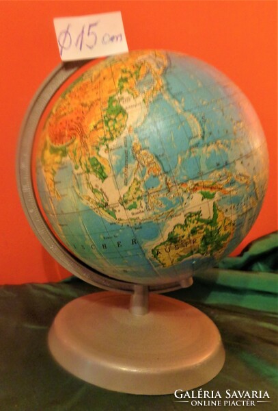 Globe / 15 cm in diameter, in German, plastic /