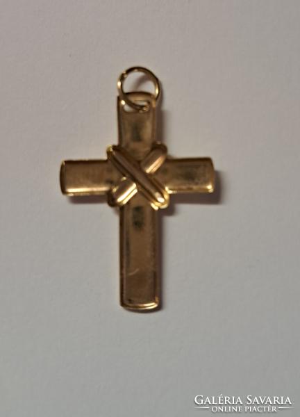 14K gold cross pendant, 0.74 gr