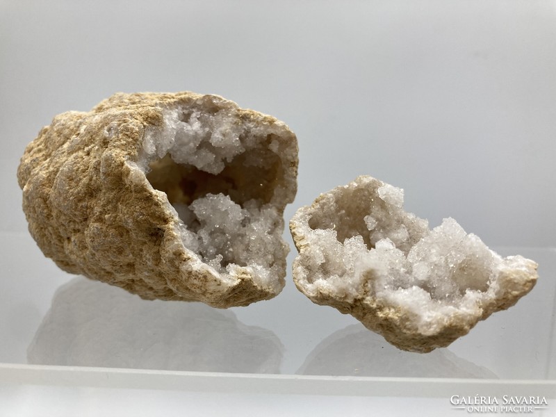 Pair of matching quartz geodes