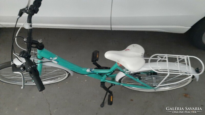 Giulietta türkiz színű 24-es gyermek kerékpár (új)