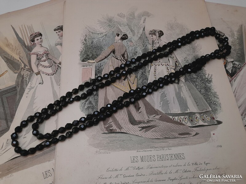 Old faceted long glass bead necklace, 124 cm
