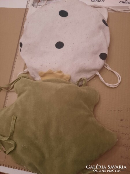 Plush toy, children's chair cushion, 2 together, cat and frog, negotiable