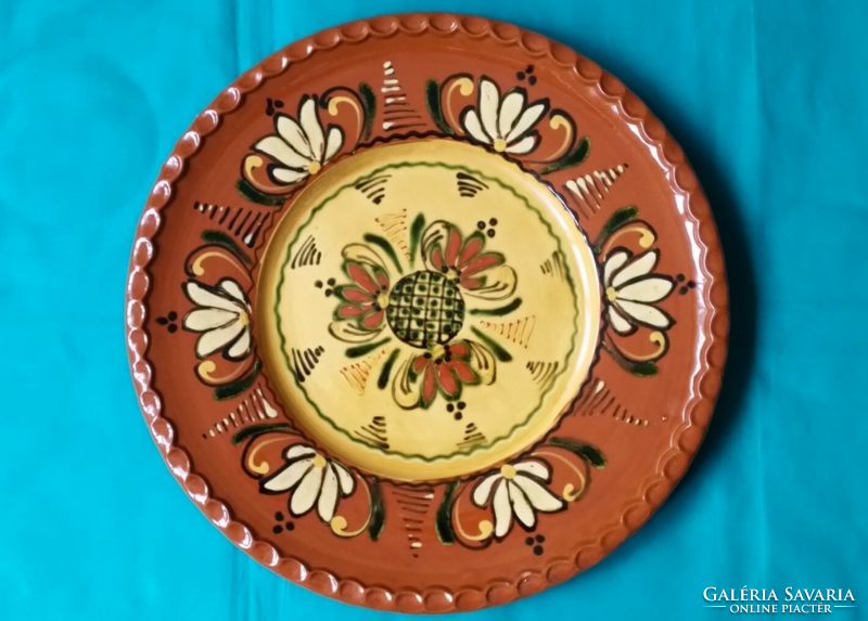 Large marked glazed folk motif ceramic wall plate, bowl, marked, diameter: 31.5 cm