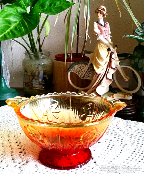 Régi antik stílusú piros-sárga préselt üveg kínáló, virágmintás  talpas tál, tálka , 15,5 x 8 cm