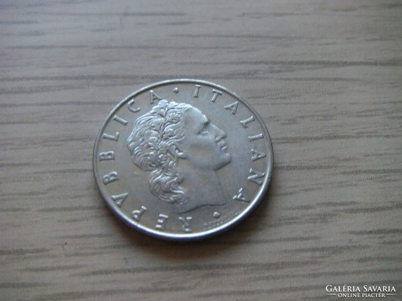 50 Lira 1975 Italy