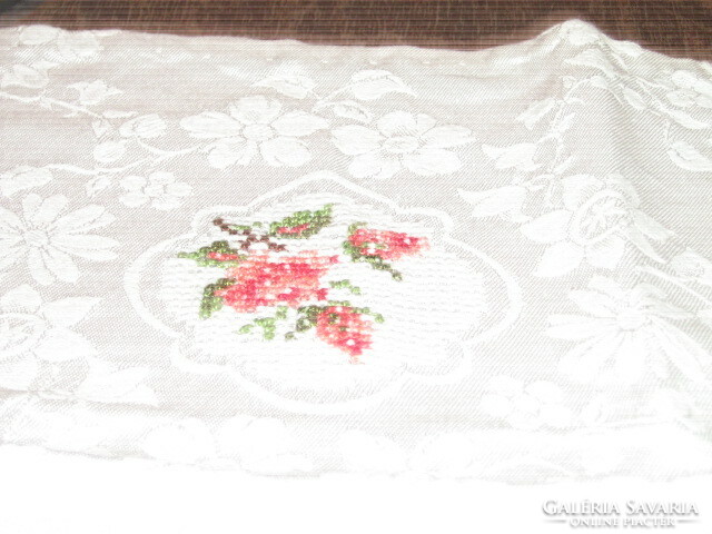 Cute embroidered pink damask napkin