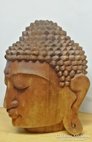 Buddha faragott természetes keményfa szobor Indonéziából. 21cm.