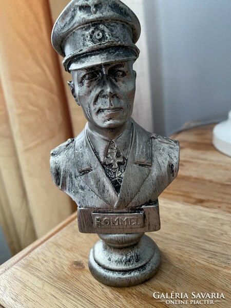 3. Birodalmi Dekor szobor-Rommel