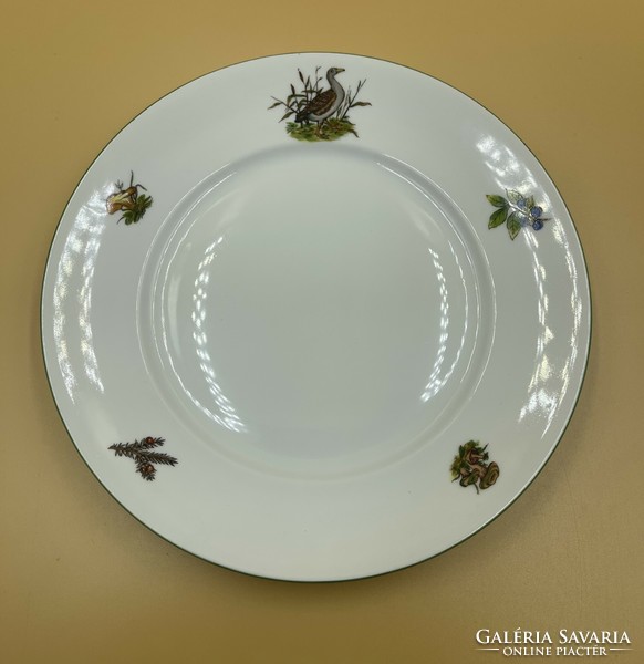 Cake plate with Herend hunter pattern