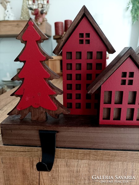 Christmas cottage decor with hanger