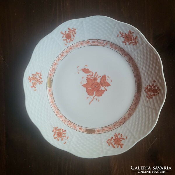 1956-os Herendi jelzésű porcelán tányér 20 cm átmérővel, apponyi mintás, Utasellátó a sormintában