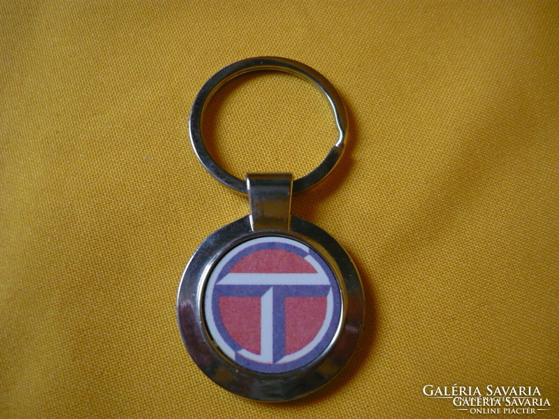 Talbot metal keychain