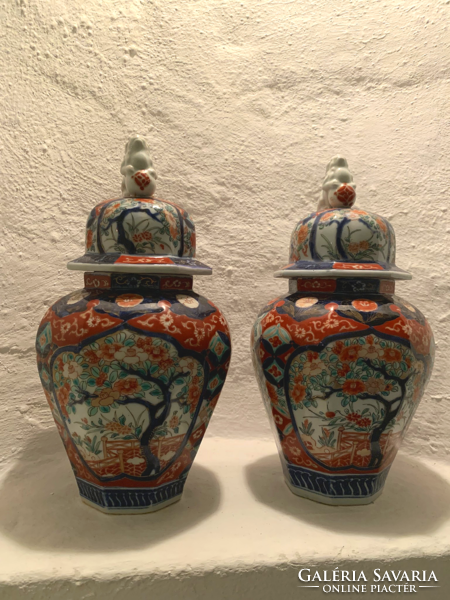 Antik Japán Imari váza pár fo kutyás fogóval