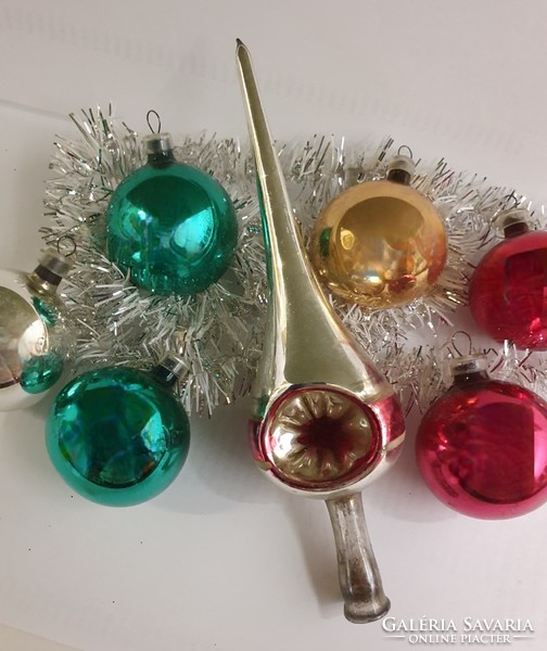 Christmas tree decoration balls with top decoration, made of glass