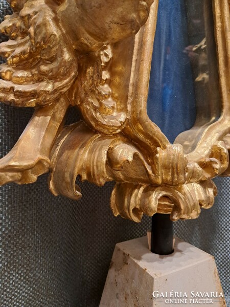 Ereklyetartó barokk faragott aranyozott fa ritkaság gyertyatartó oltár