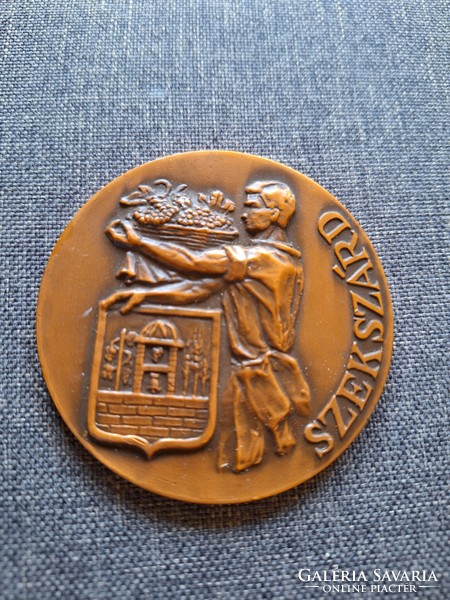 Old memory medal