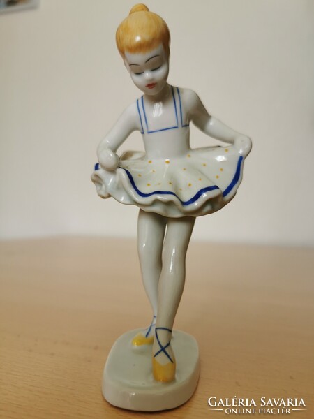 Hollóházi porcelán balerina kislány 14cm