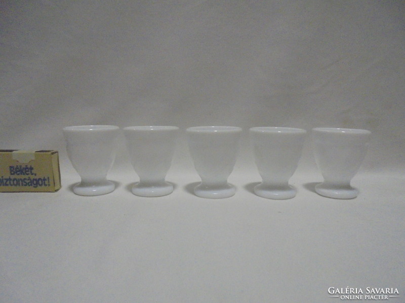 Tojástartó pohár - öt darab együtt