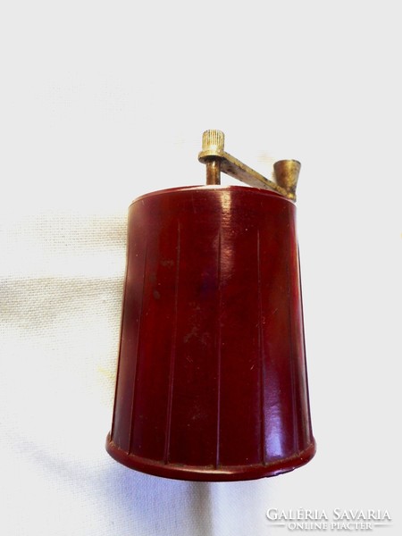 Old small vinyl pepper grinder (ali type.)