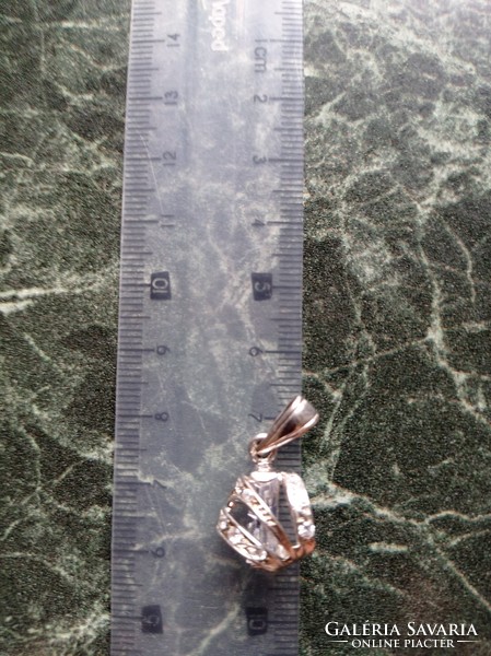 Silver pendant with zircon stones