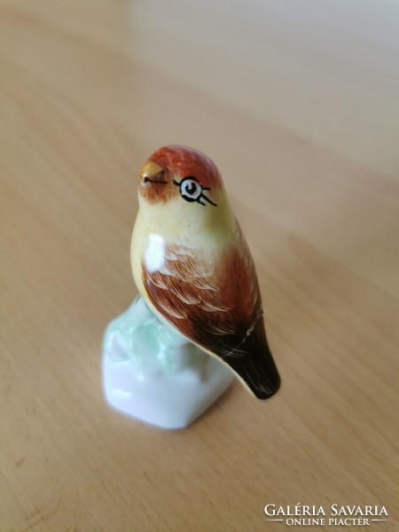Bodrogkeresztúri porcelán figura, kis madár 7cm