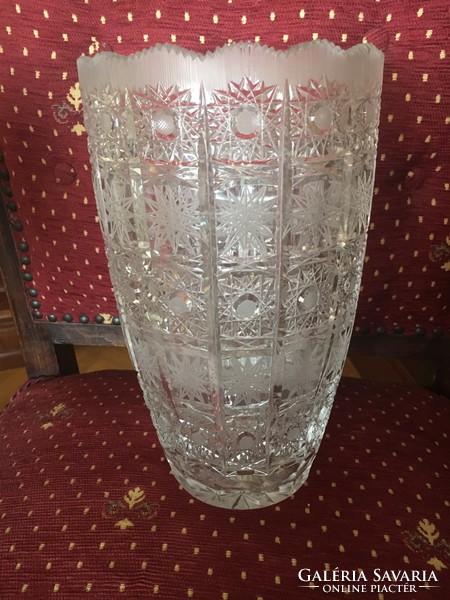 Csiszolt kristály váza, 26 cm