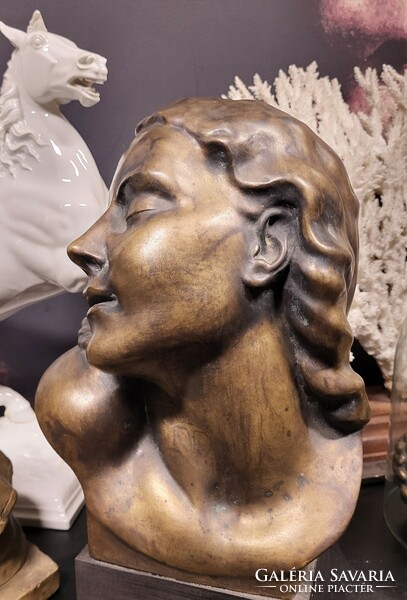 Donáth László bronz szobor