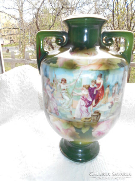 Antik jelenetes  korsó alak  váza -  magasság 21 cm