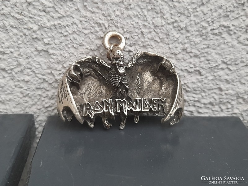 Meseszép kidolgozott Iron Maiden medál