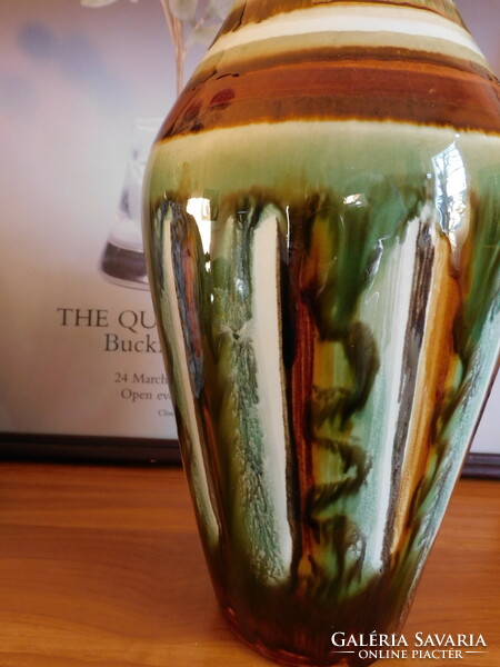Retro iparművész kerámia váza földszínekkel 37.5 cm