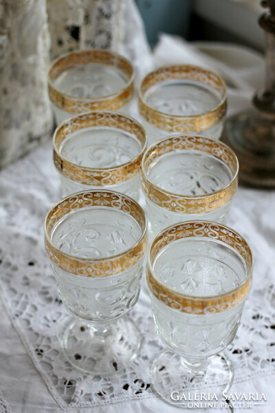 Italian vintage glass set, 6 pieces, flawless, with a beautiful gold rim
