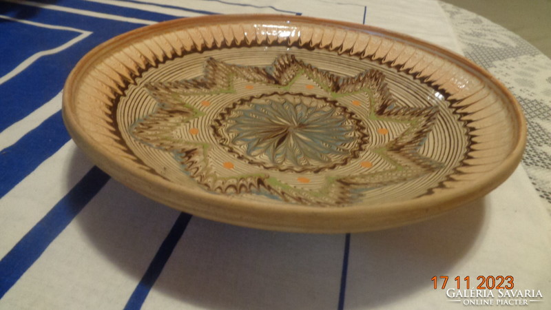 Népművészeti tányér   Basch  C  -  Tin  Horezu   26 cm