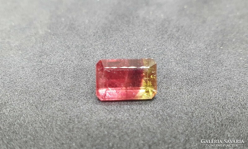 Brazilian melon tourmaline 4.96 Carats. With certification.