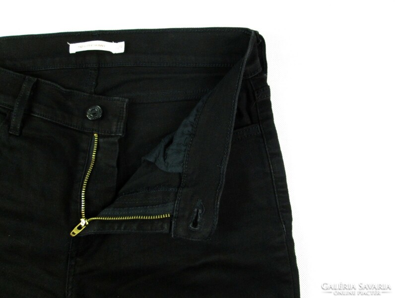Original Levis 710 super skinny (w29) women's black stretch shorts / knee breeches