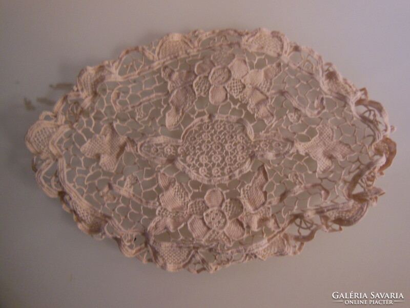 Handmade - lace - 28 x 20 cm - extremely beautiful - labor intensive - old - Austrian