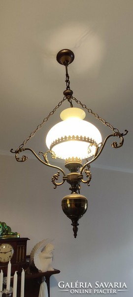 Electric chandelier ceiling lamp