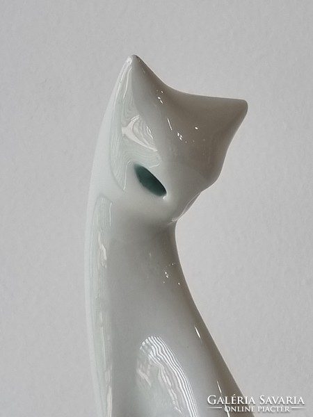 Art deco cmielow Polish porcelain cat - collector's rarity
