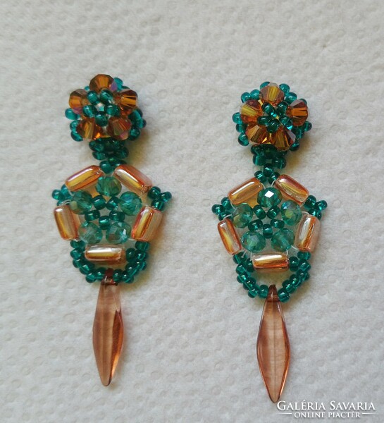 Drop-in earrings in autumn colors, green gold
