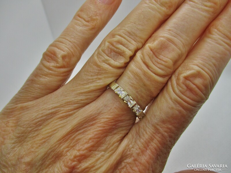 Very elegant white stone silver wedding ring