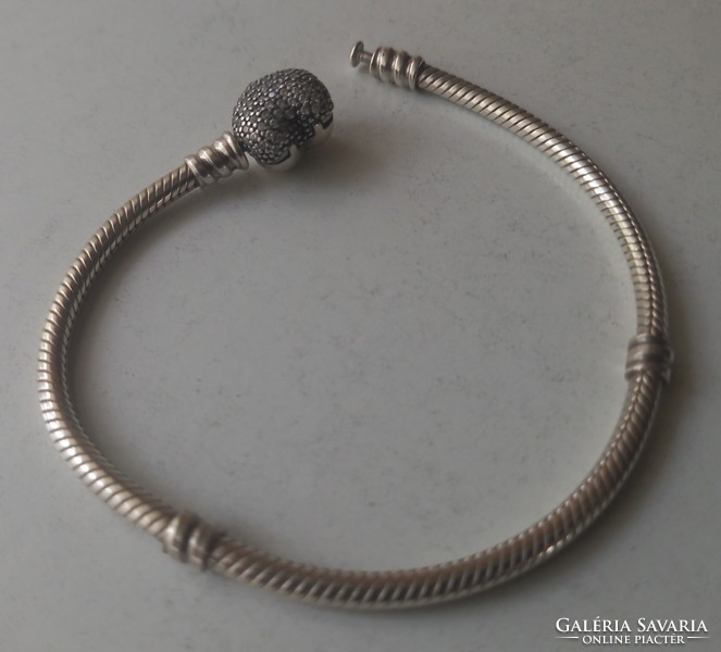 Pandora moments women's silver bracelet (18cm)