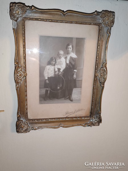 Antik családi fotó