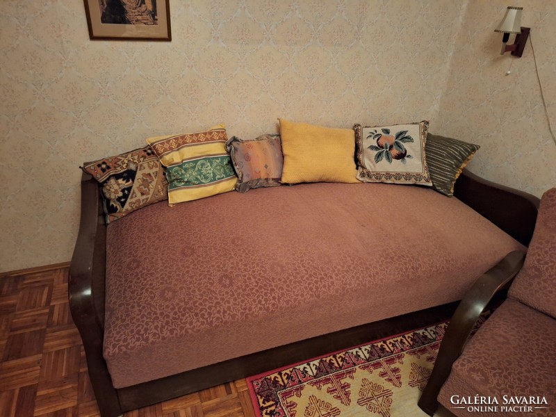 Art deco garnitúra kanapéval, 2db karosszékkel és kisasztallal