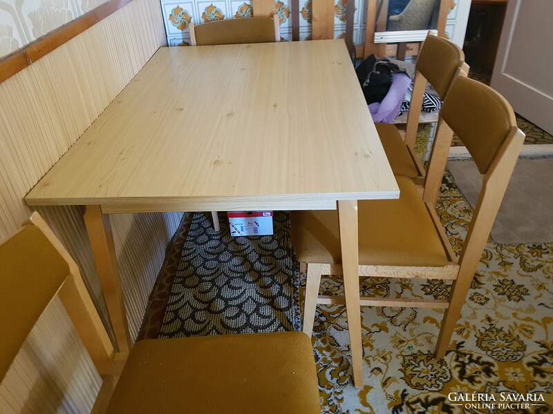 Étkező asztal + 6db székkel
