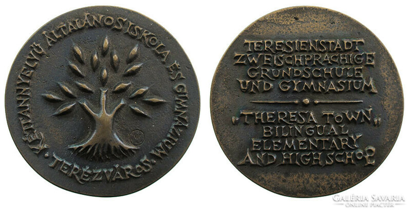 István Marosits: bilingual elementary school and high school Terézváros commemorative medal