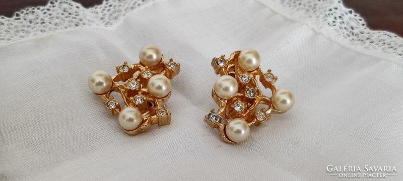 Vintage Christian Dior aranyozott klipsz, fülbevaló gyöngy és kristálykövekkel díszített bijoux