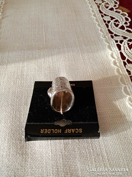 Új amerikai kendő /  sál összefogó gyűrű   ---  ezüstözött  fém