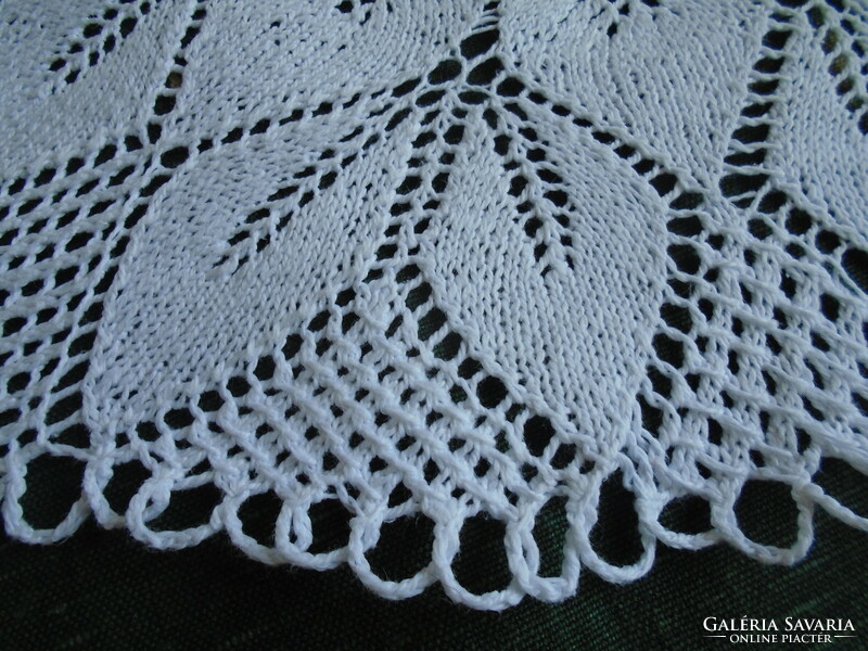 72 X 30 cm. Knitted cotton tablecloth.