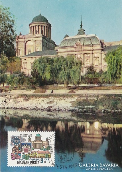 Esztergom Főszékesegyház a Prímási palotával CM képeslap 1969-ből