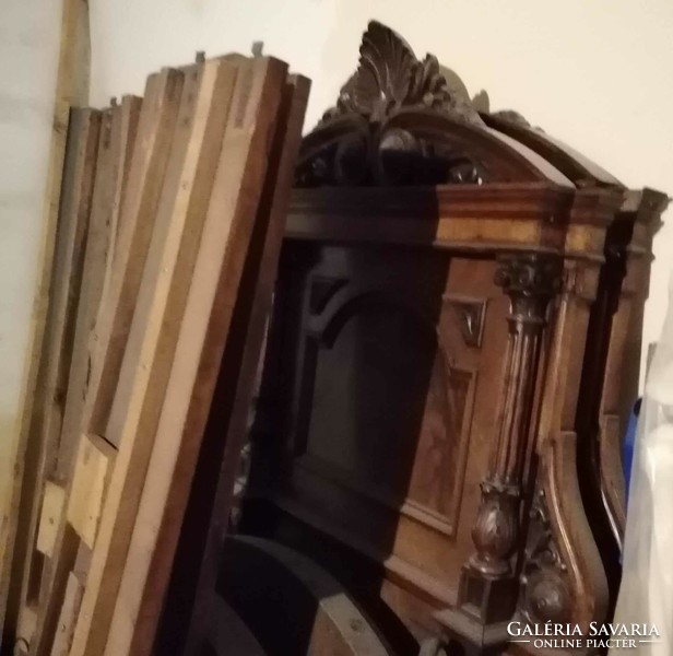 Carved wardrobe + bed frame